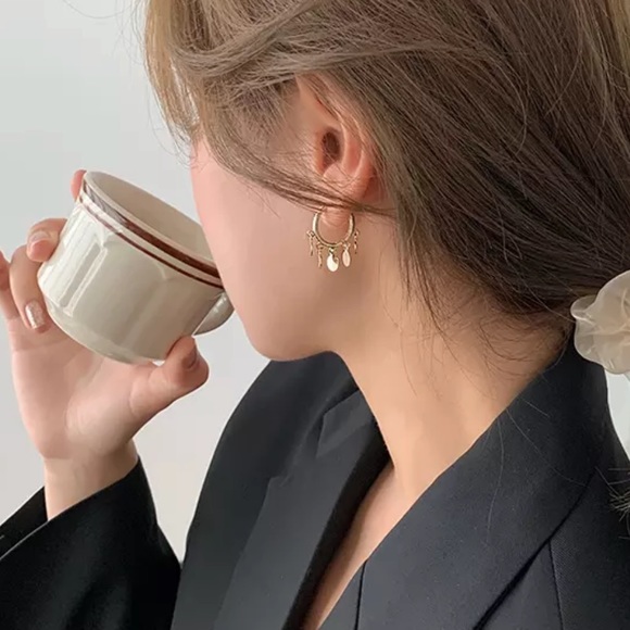 ✨Gold plated hoop earrings - Picture 4 of 6